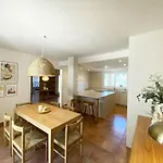 Benet Rent In 빌라