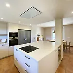 Benet Rent In 빌라 베구르