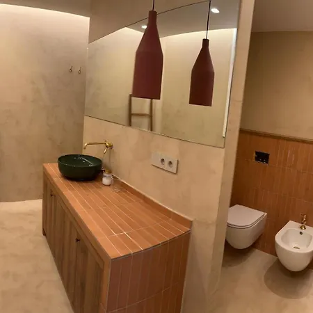 Benet Rent In *
