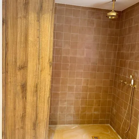 Benet Rent In