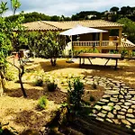 Villa Benet Rent In *